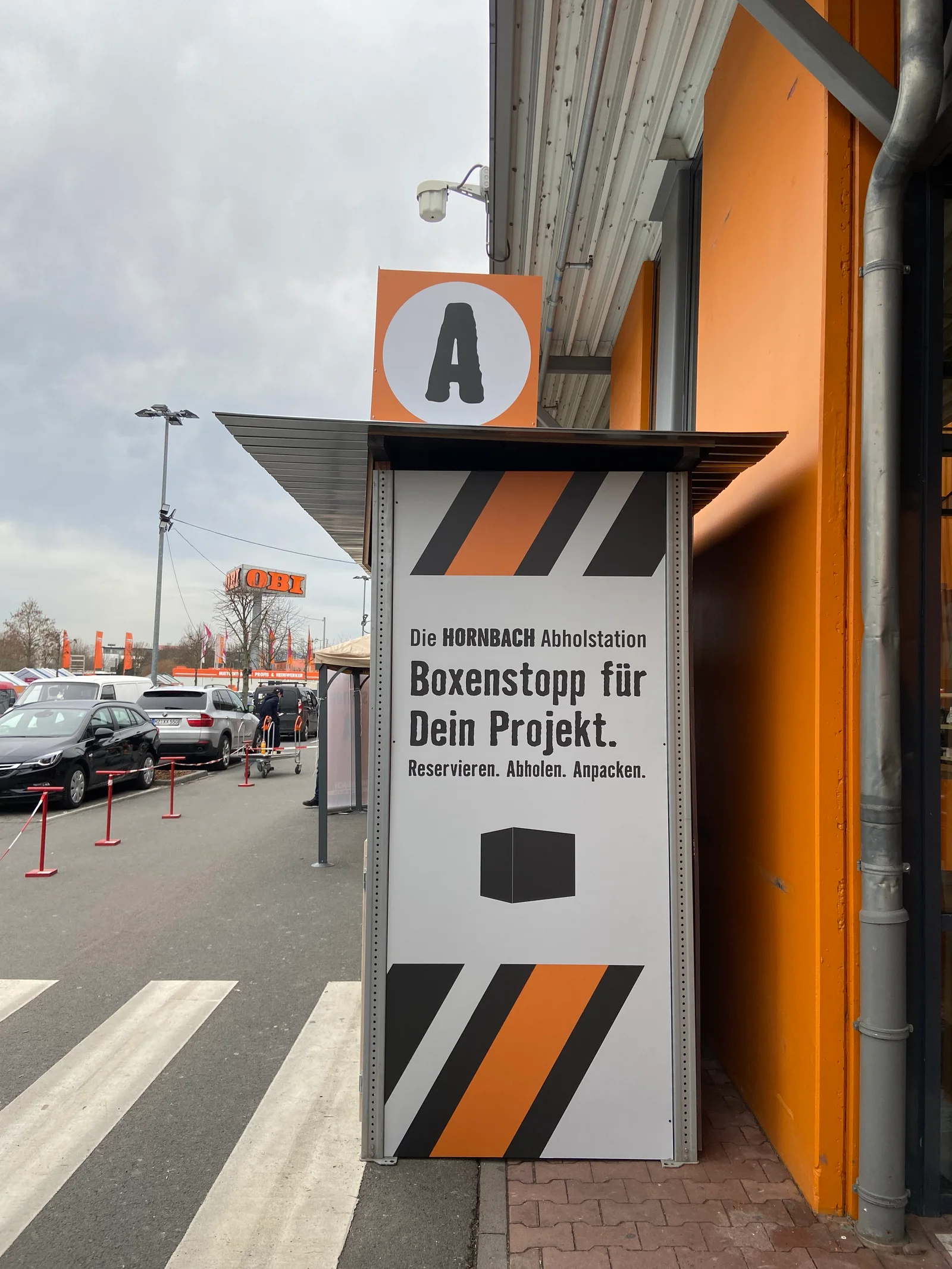 Hornbach collection-station sign outside a German store