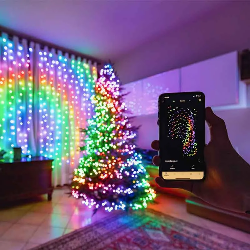 Twinkly app-controlled multicolour decorative lights